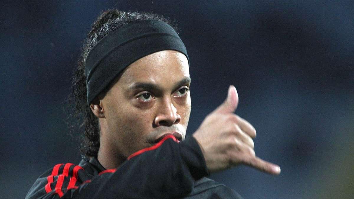 Ronaldinho entregará el Balón de Oro 2025: ¿Lamine Yamal o Dembélé lo recibirán en París?