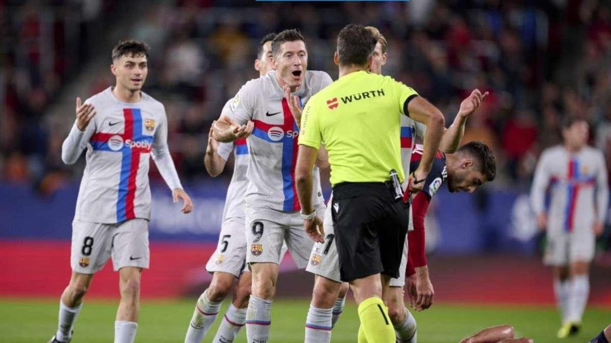 Piqué desmiente haber insultado a Gil Manzano