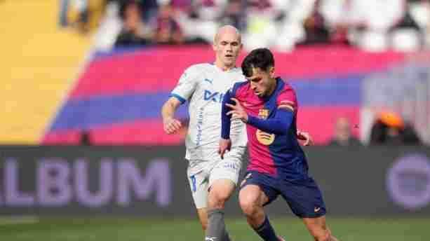 Flick elogia a Pedri: "Muy profesional, tiene un nivel muy alto"