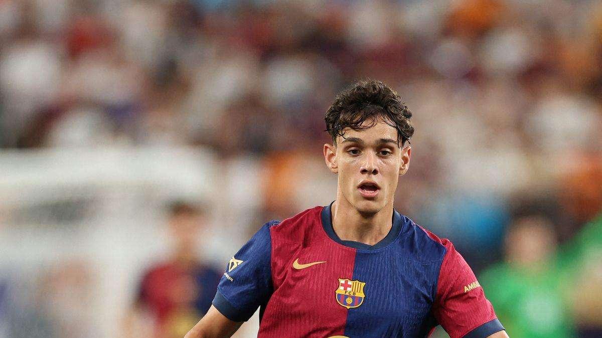 Héctor Fort vuelve con hambre al Barça: el canterano ya prepara su gran oportunidad con Flick