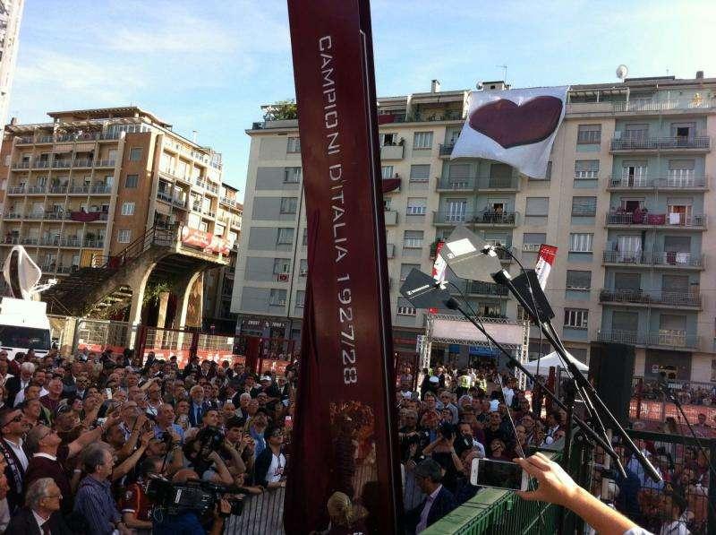 Tutti in Fila di Roberto Beccantini 