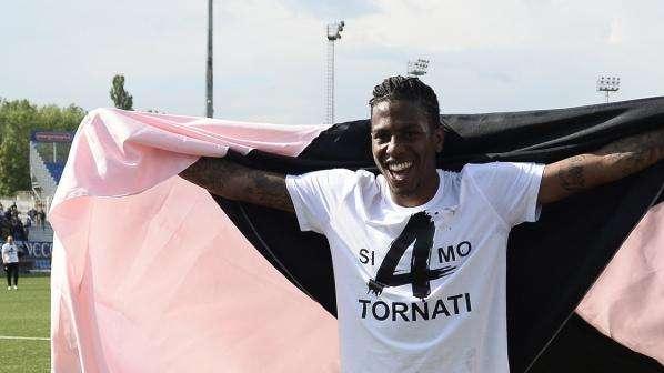 Anche il Napoli pensa ad Abel Hernandez