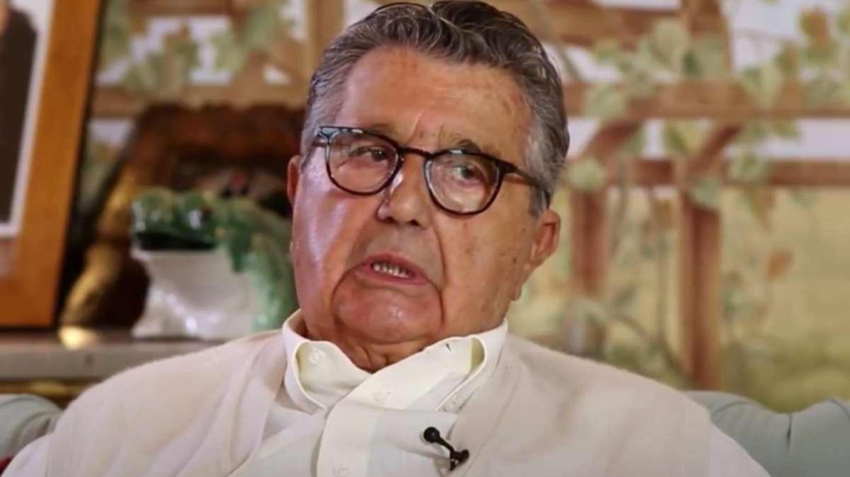Il siparietto fra Cairo e De Benedetti