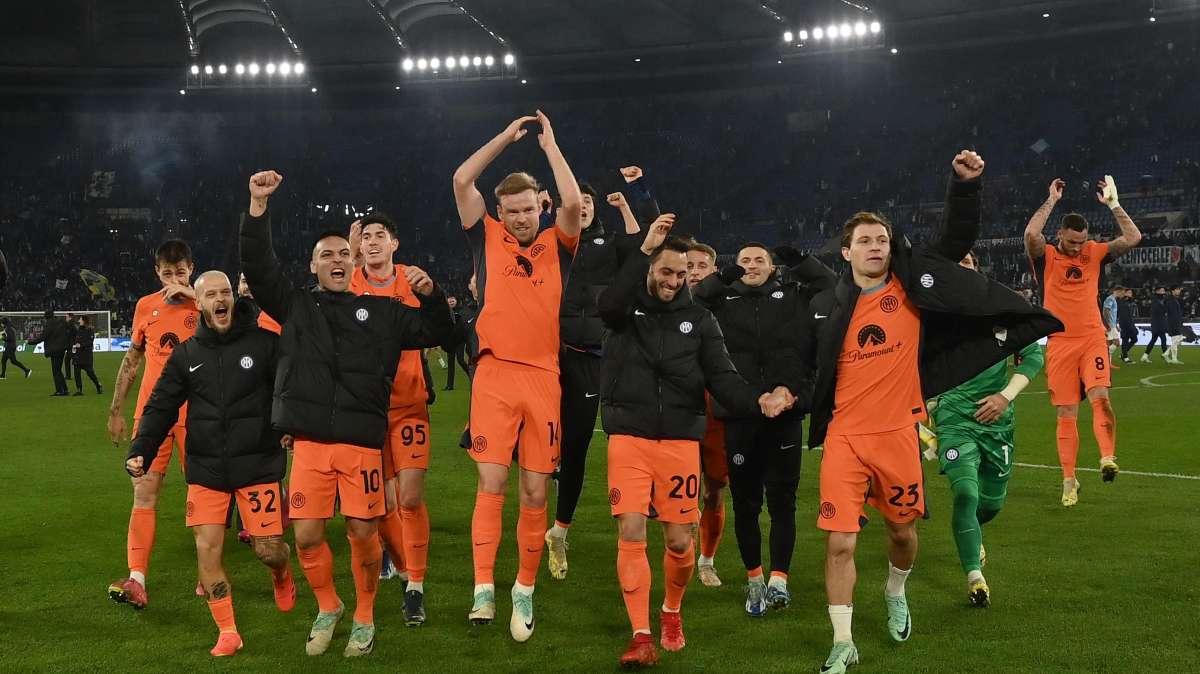 Il Messaggero: "Roma e Lazio, la grande frenata con Bologna e Inter: il 4° posto si allontana"