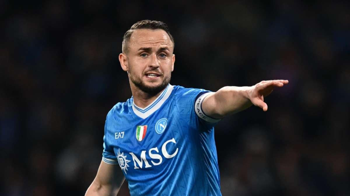 Napoli, si ferma Lobotka 