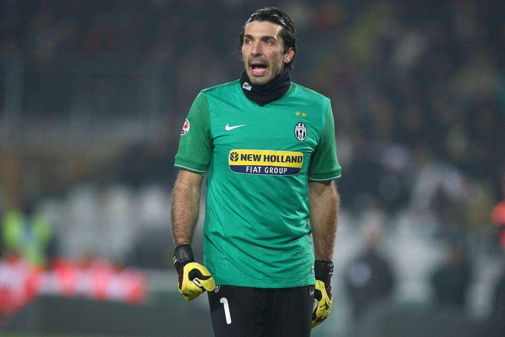 Striscia la Notizia, il Tapiro per Buffon