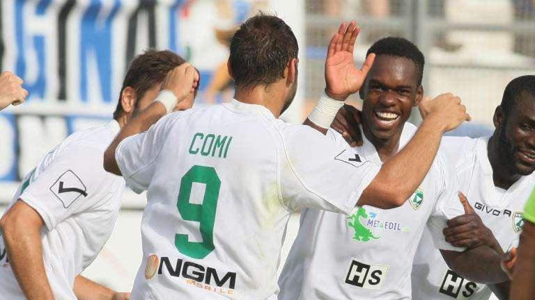 Sulle tracce di Comi spunta il Livorno