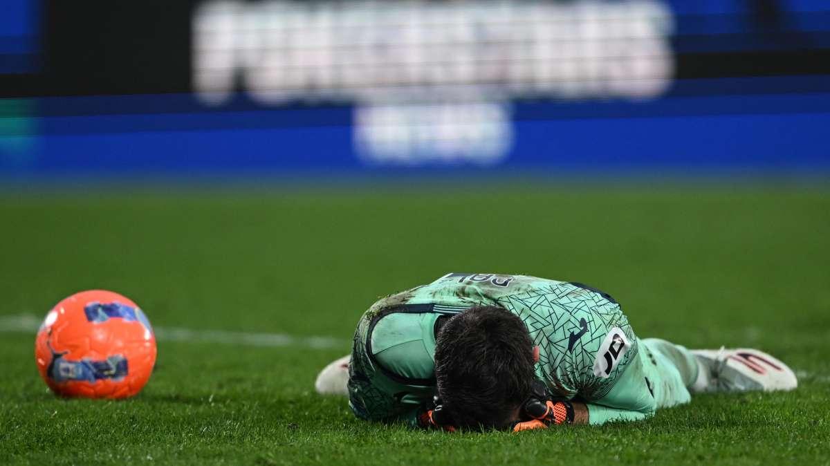 La Repubblica ed. Torino: “Il Toro umiliato: 6-0 a Como. Baroni resiste, squadra in ritiro”