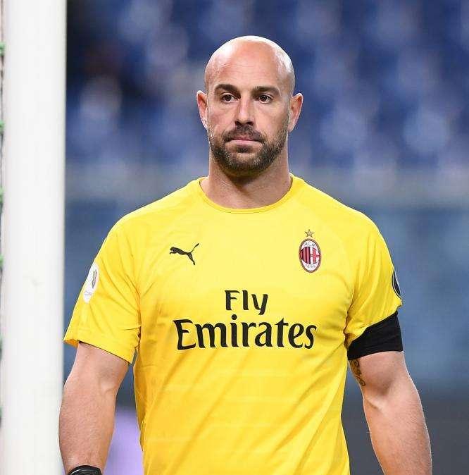 Reina carica: "Vincere per allontanare il Torino"
