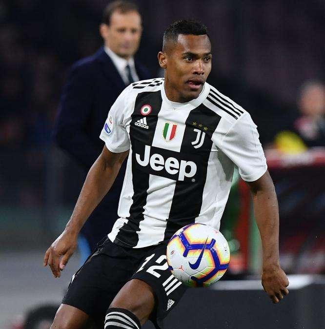 Verso il Derby della Mole: forte rischio assenza per Alex Sandro