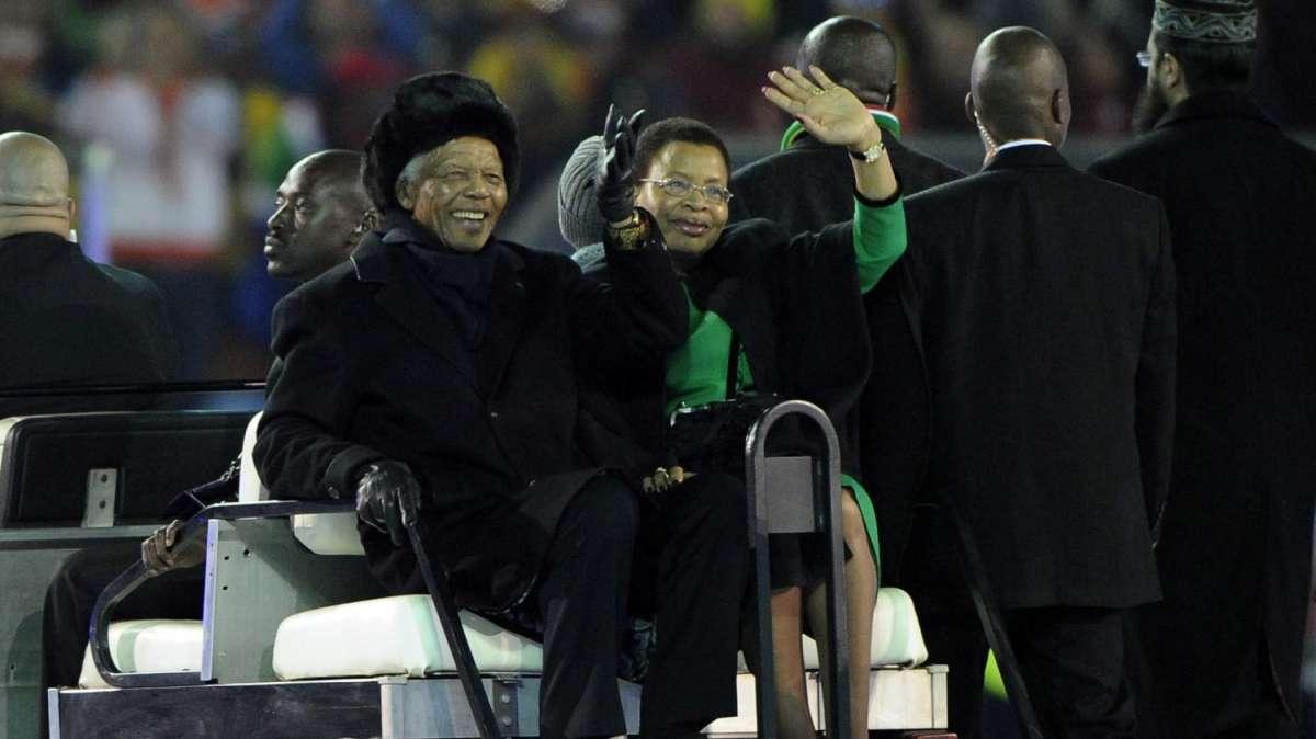 Il Palazzetto dello Sport di Torino vuole essere intitolato a Nelson Mandela 