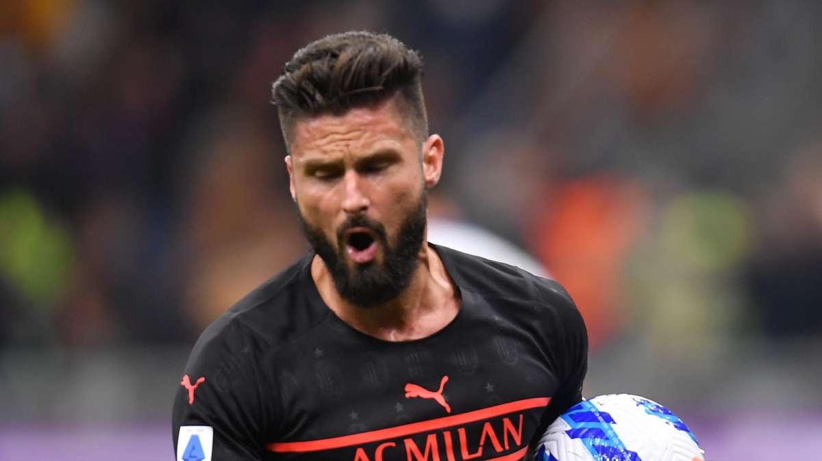 Verso Milan-Toro: è ballottaggio Giroud-Zlatan per il posto da ariete