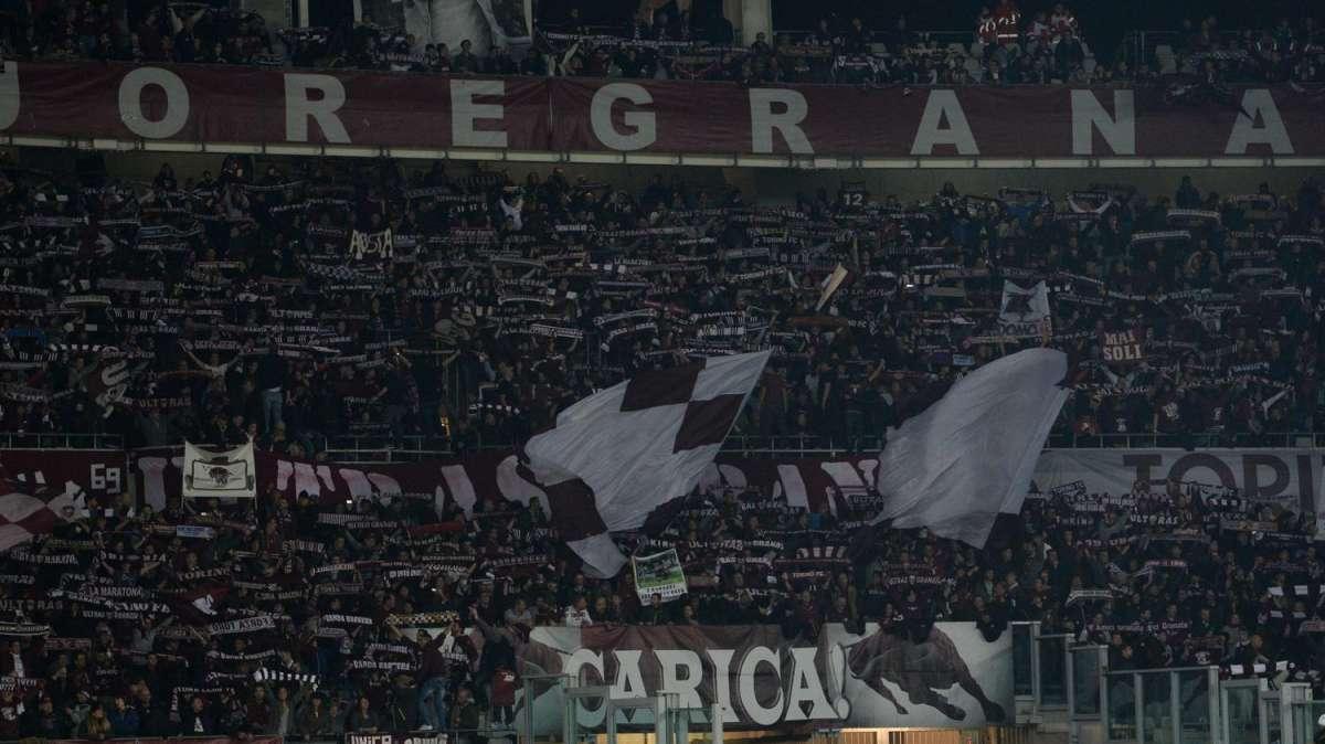 Ore 15.30, appuntamento con il Calciomercato su Radio Granata!