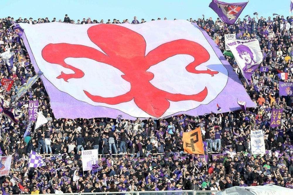 Serie A, anche la Curva Fiesole in campo contro la ripartenza