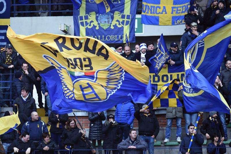 Hellas Verona, domani seduta a porte chiuse