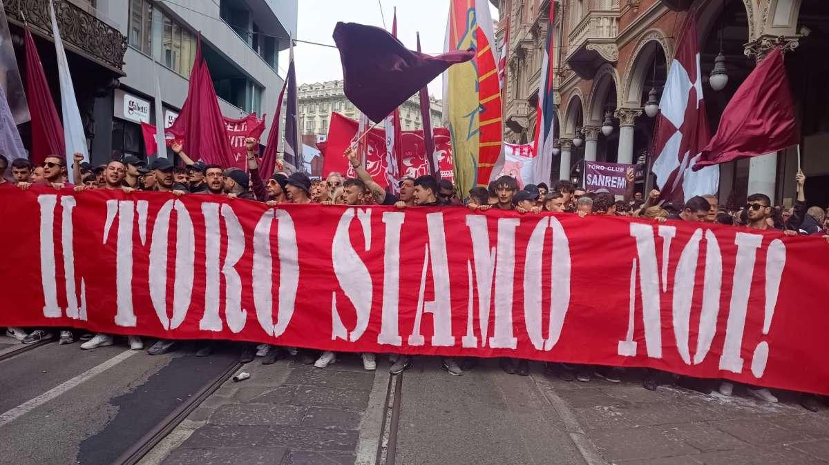 Oltre 20000 cuori granata all’unisono: “Cairo vendi il Toro e vattene. Il Toro siamo noi!”
