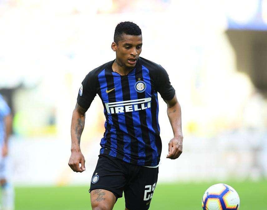 Inter, per Dalbert molti indizi sulla sua partenza. Via libera per Laxalt al Torino? 