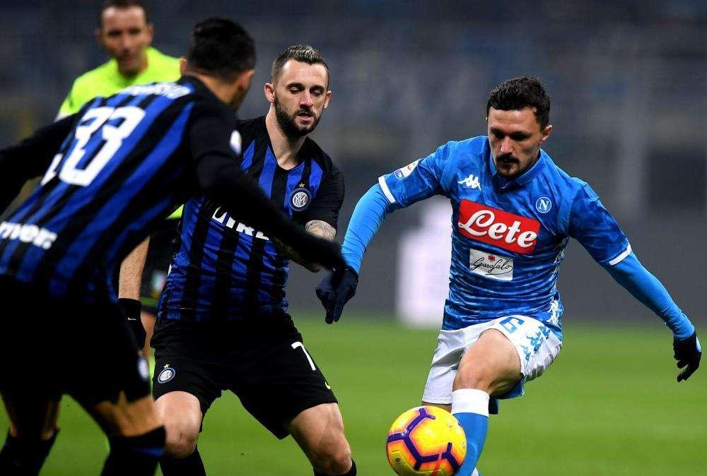 Retromarcia Napoli: Mario Rui resta