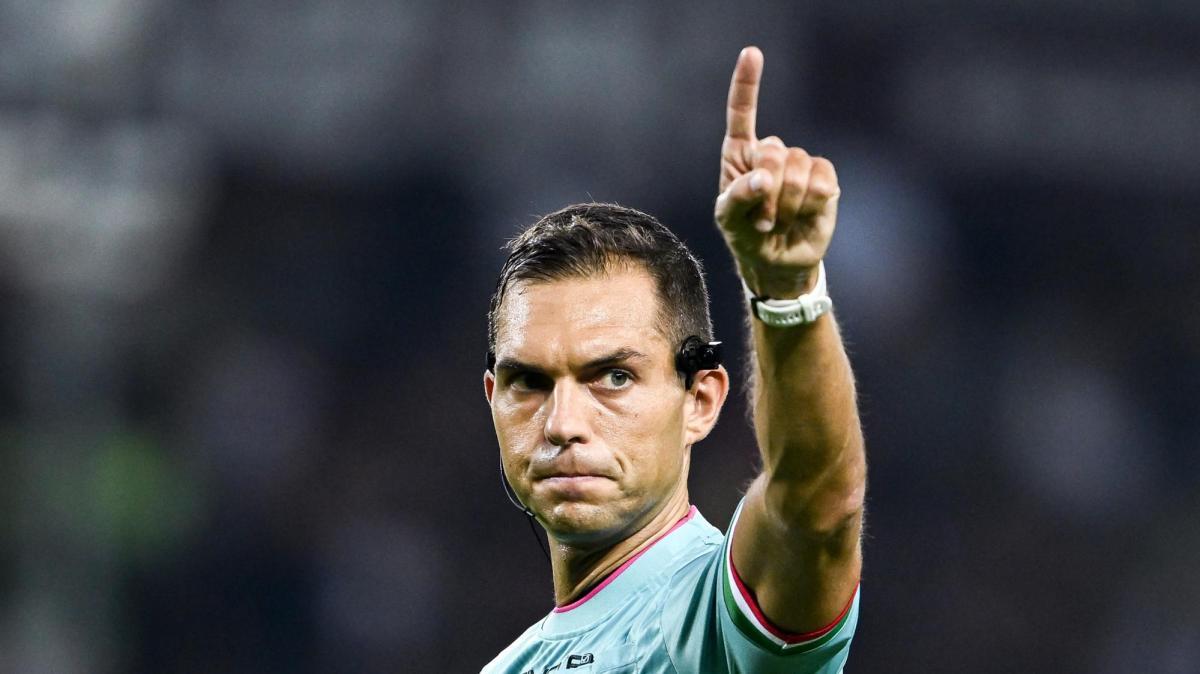 Mano di Vlasic in area, rigore per tutti ma non per la Gazzetta