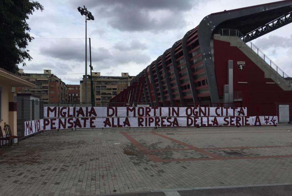 Oggi il calendario ma i tifosi non ci stanno: manifestazione il 6 giugno contro la ripartenza