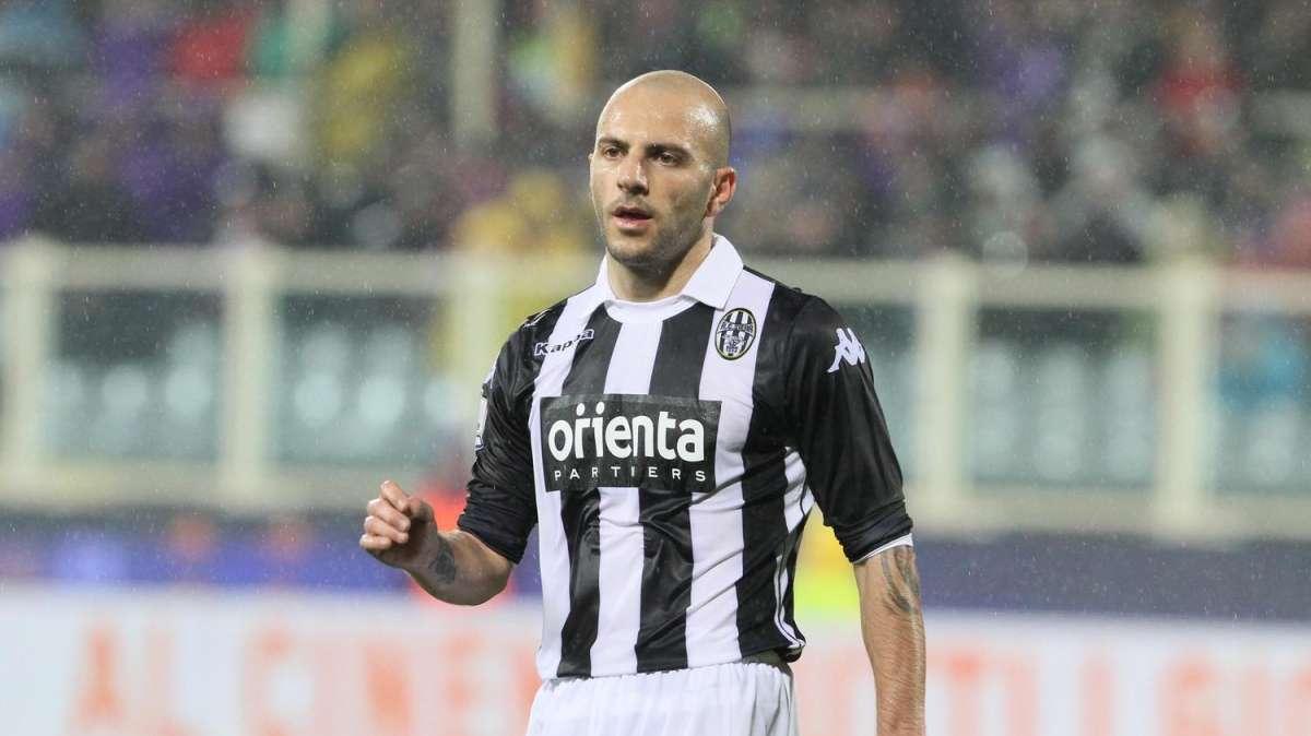 Maxi-offerta dagli Emirati Arabi per Rosina