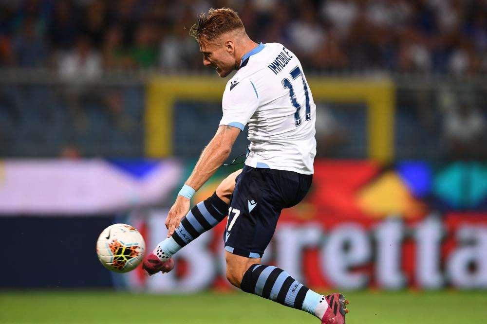 Derby di Roma, posta divisa tra giallorossi e biancocelesti