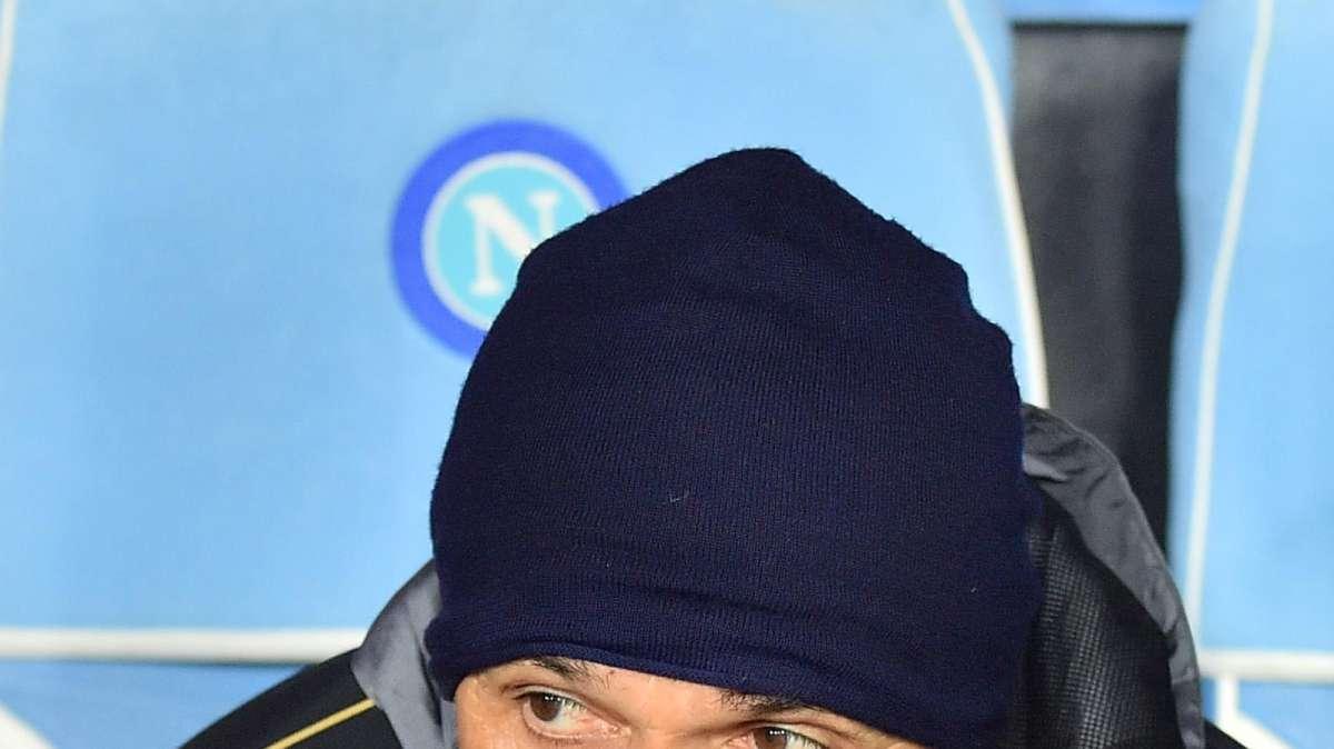 Il Mattino: "Vergogna ultrà a La Spezia: offese a Maradona e a Spalletti, settore chiuso?"