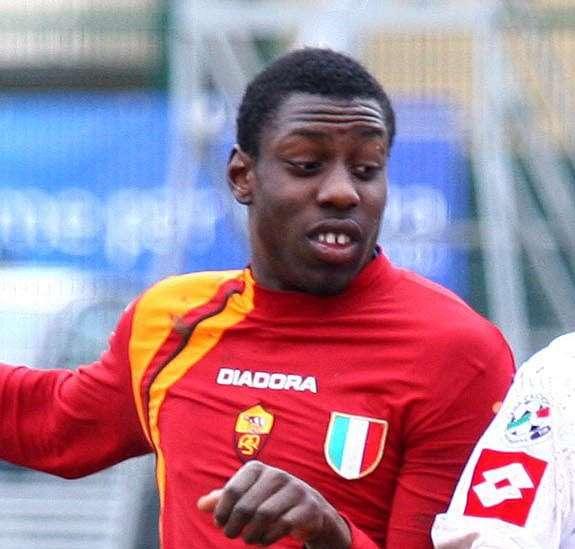 Ag. Okaka: "Scambio con Bianchi? Lo escludo"