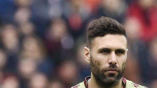 Il Torino ha respinto le avances del Napoli per Sirigu ma a quando il rinnovo del contratto?