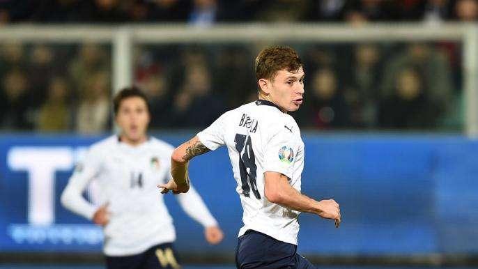 Barella: "Azzurri, faremo qualcosa di grande. Conte? Credo sia contento"