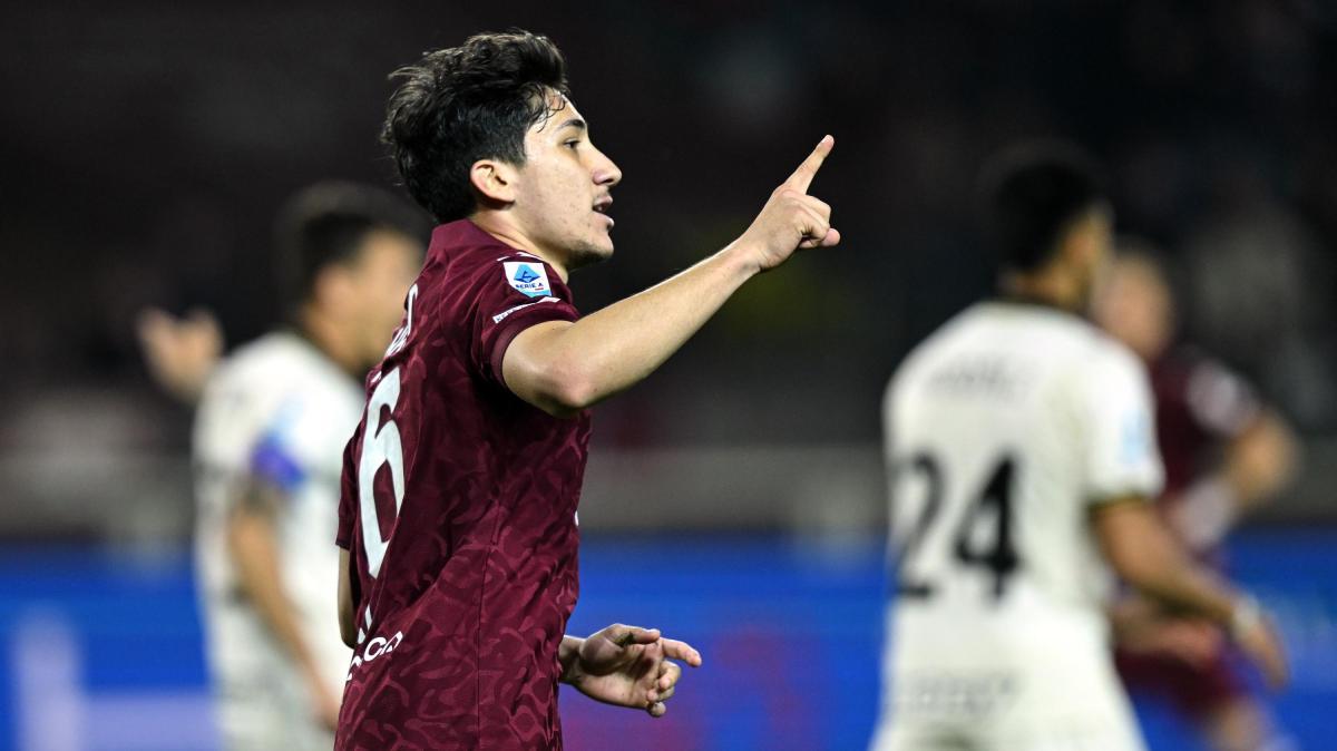 Tuttosport guarda al futuro: "Il progetto verde per il centrocampo"