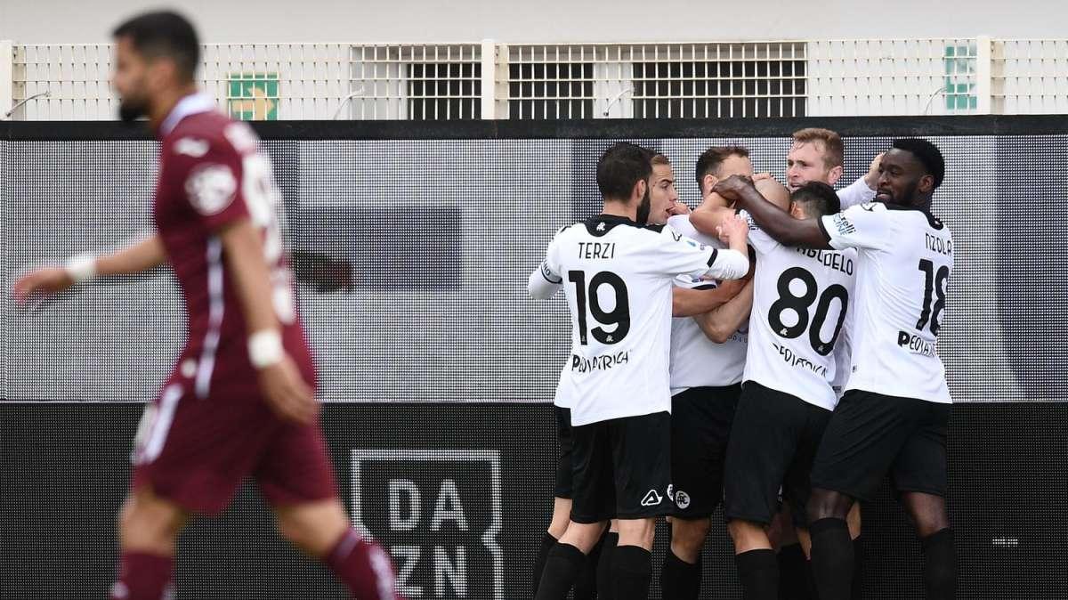 Salvezza, mesta salvezza. Nello spirito e nelle sensazioni, è un Toro da B