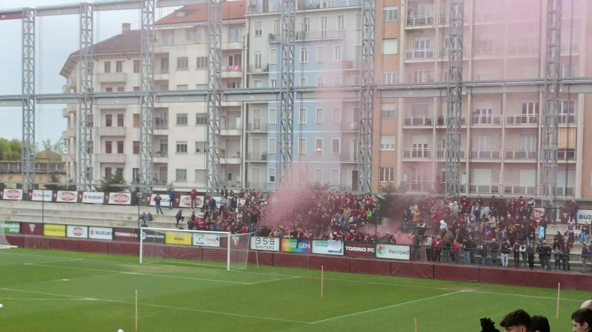 La Stampa: "Il derby del Toro è già cominciato: l'amore di 2000 tifosi"