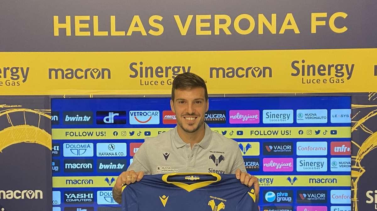 Simone Verdi si confessa: "Ecco perché ho scelto Verona"