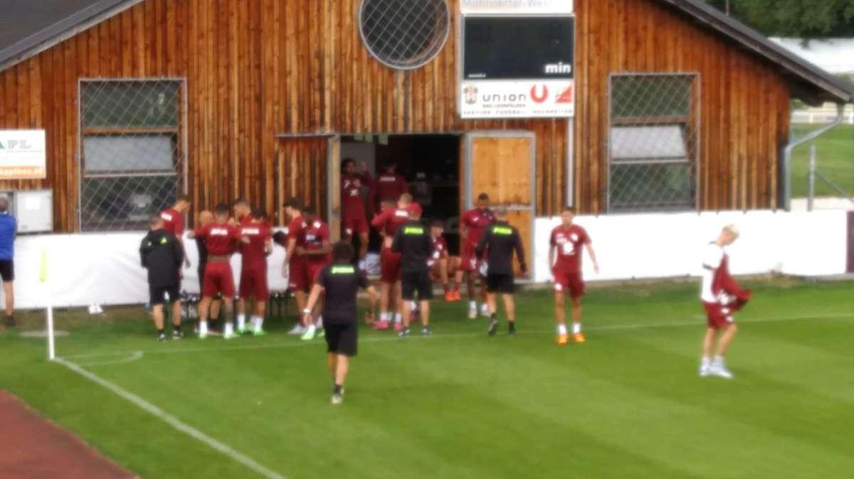 LIVE – 7° giorno di ritiro del Torino: esercitazione su passaggi e lanci. Juric: “Voglio vedere il rombo, in linea. Profondità. Divertitevi”