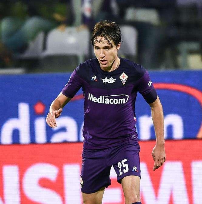 Fiorentina, incontro tra Commisso e Chiesa padre. Nulla trapela sul futuro del talento viola  
