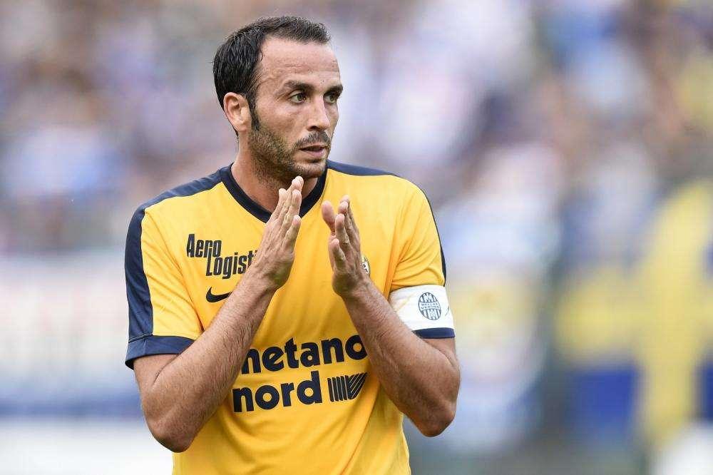 Sfumano Pazzini e Donsah. Falcinelli in viola  