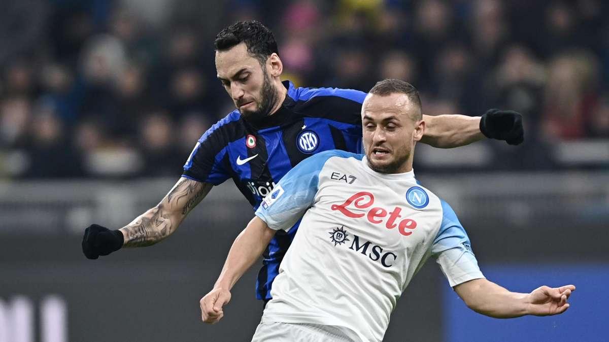 Napoli, ufficiale il rinnovo di Lobotka 