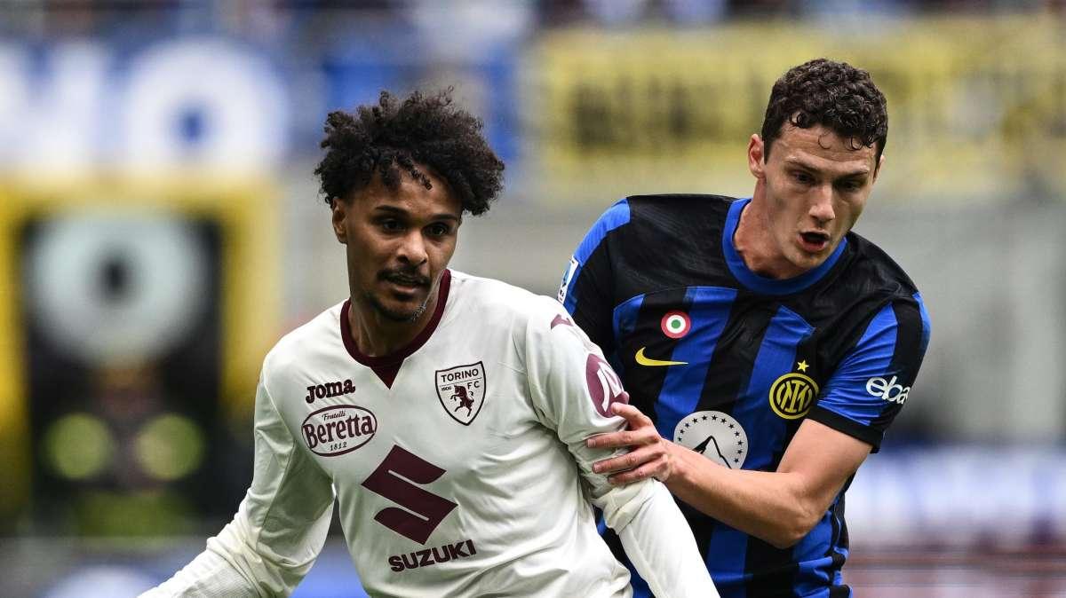 La Stampa: "Lazaro vuole prendersi la sinistra: 'Il gioco di Vanoli è fatto per me'"