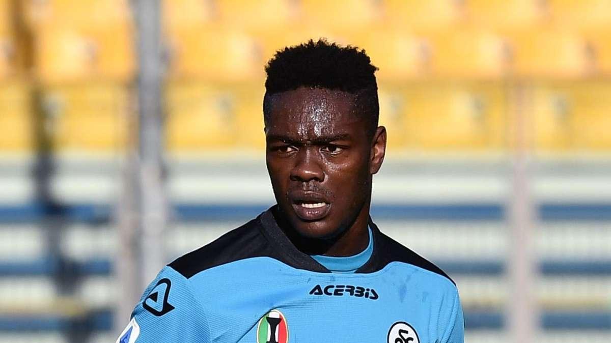 Primo tempo senza reti tra lo Spezia di Gyasi e l'Atalanta
