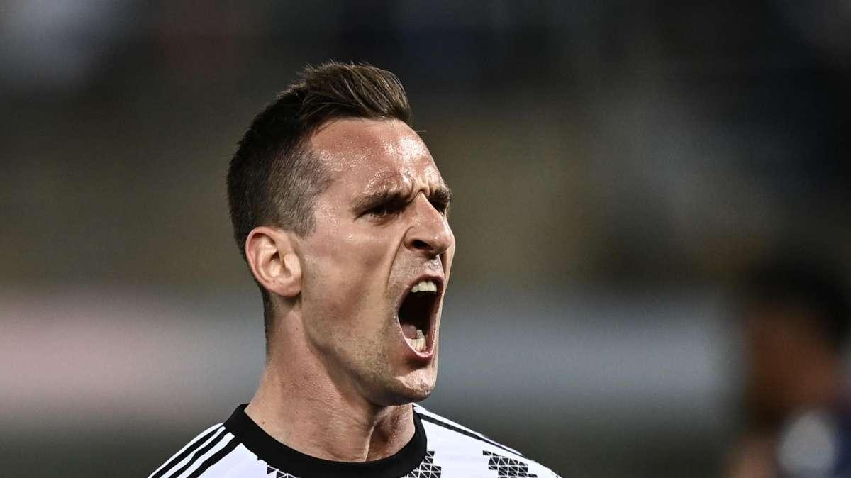 Ufficiale il riscatto di Milik da parte della Juventus