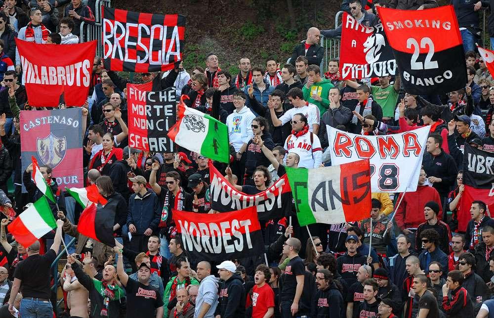 Contestazione al raduno del Milan 