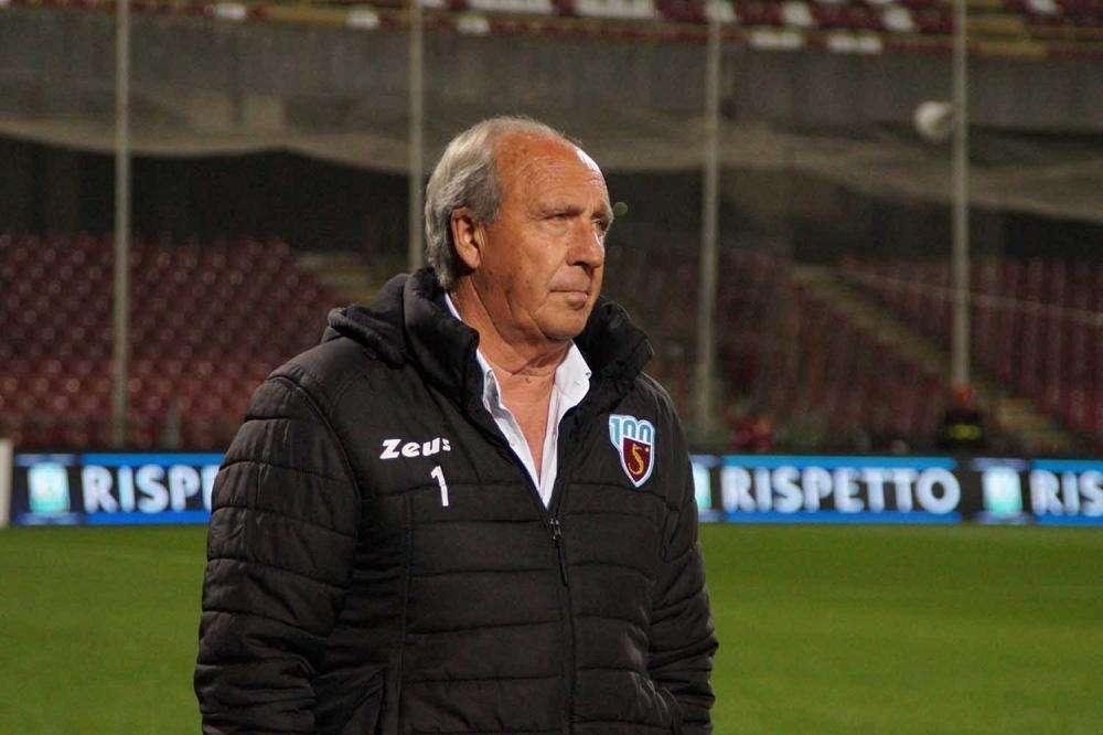 Salernitana, Ventura per rimanere chiede garanzie tecniche 