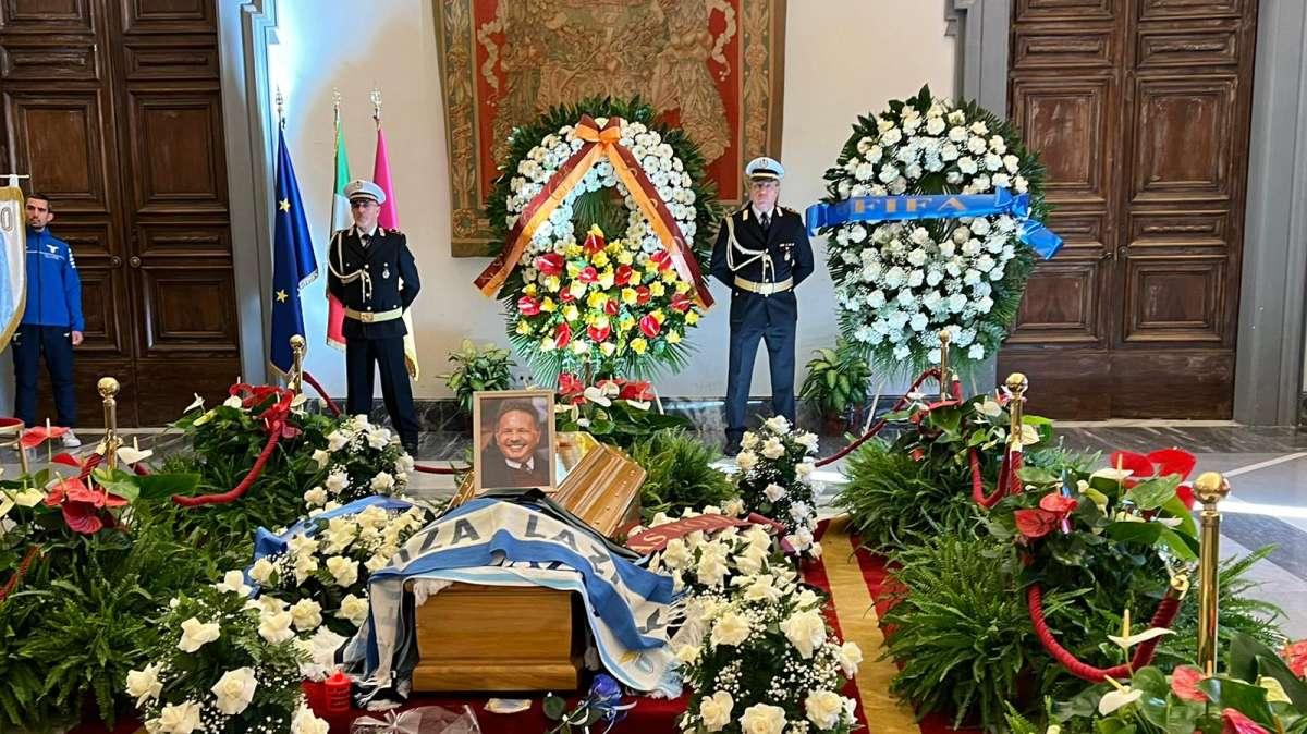 Funerali Mihajlovic, sono presenti per il Torino Cairo, Barile, Juric e Pietro Pellegri