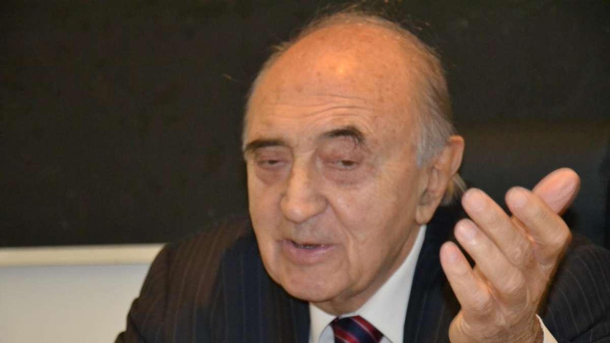 Ferlaino risponde piccato a Cabrini: "Se Pessotto..."