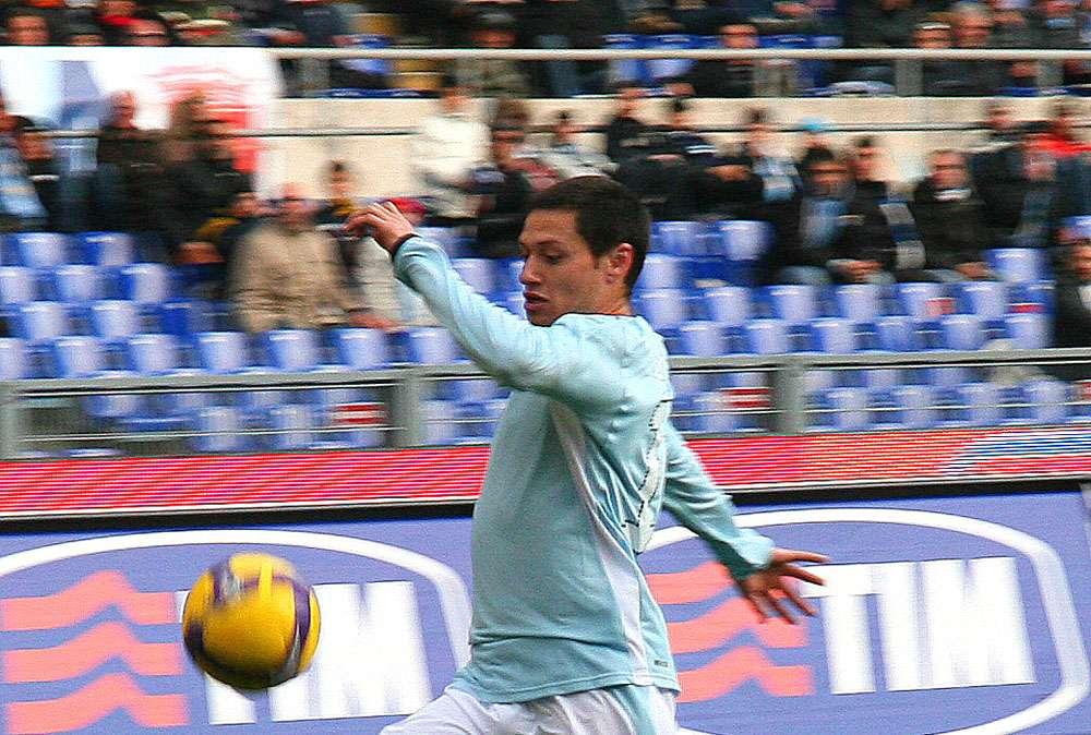 Il Genoa battuto in casa dalla Lazio 