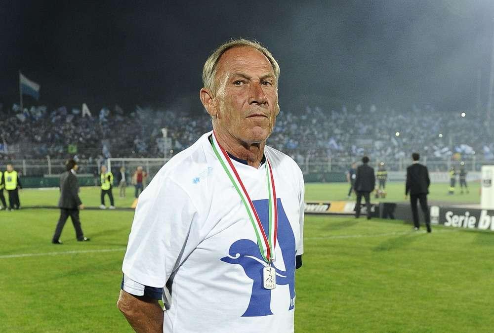 Pescara, Zeman dirige l'ultimo allenamento e i ladri gli svaligiano la casa