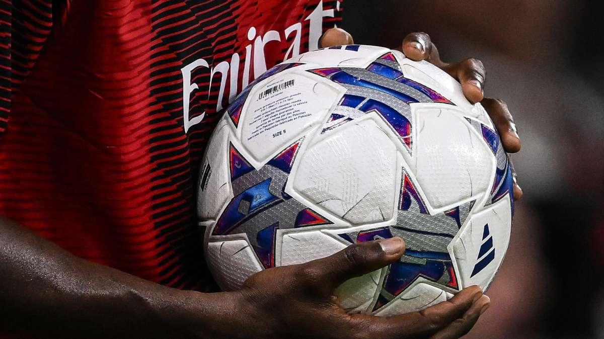Champions League - Vince il Napoli, l'Inter pareggia e arriva seconda