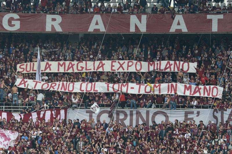 Lettere alla redazione, penalizzare le squadre se i loro tifosi creano danni come la bomba carta di Torino
