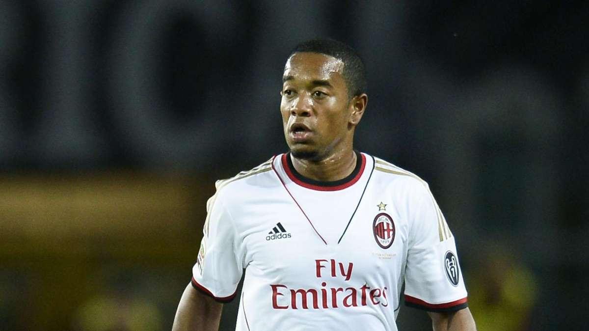 Ex-obiettivi granata, Emanuelson dice addio al Milan?